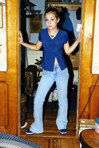 Illustration for article titled Trucker Hats, Pleather Pants, And MySpace Tees: Our Readers Model The Worst Fashion Trends Of The Decade